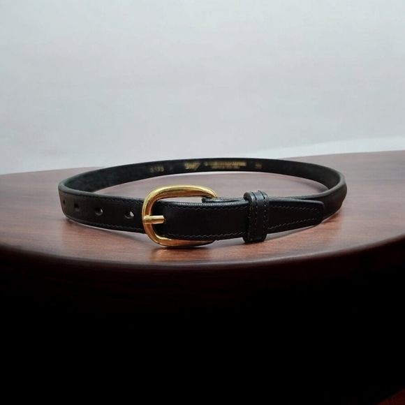 Tory Belt SZ 26 English Bridle Leather Black Equestrian Stitching Brass USA 2123 - Picture 8 of 11